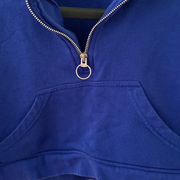 Weworewhat blue cropped half zip sweatshirt - Picture 6 of 7